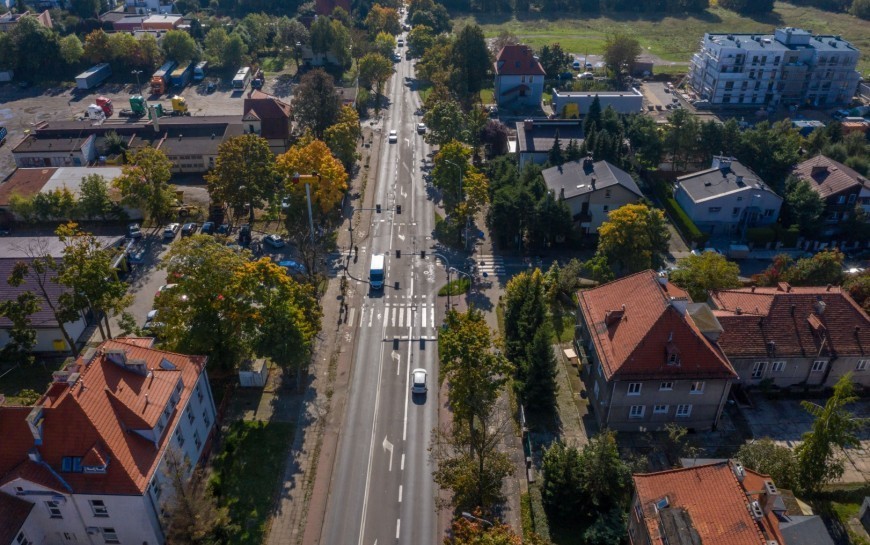 GM Road przebuduje al. Rzeczypospolitej i wybuduje na niej nowe oświetlenie