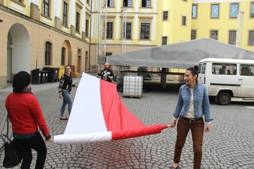 100 metrów biało-czerwonej na Święto Flagi