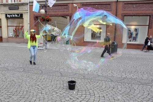 Witali lato wiankami i bańkami