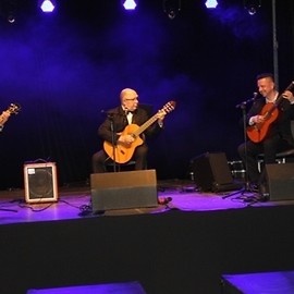 Romantyczny Alosza Awdiejew - kobietom