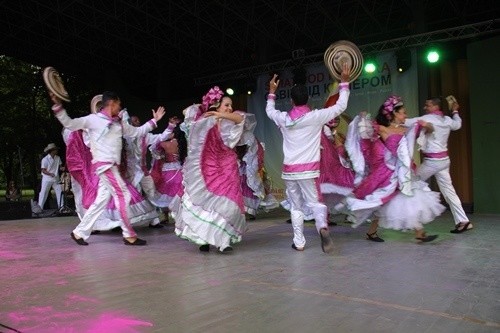 Świat pod Kyczerą urzekł legniczan