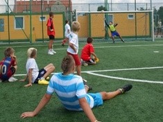 Legnica proponuje młodzieży wakacje ze sportem: animatorzy na szkolnych ...