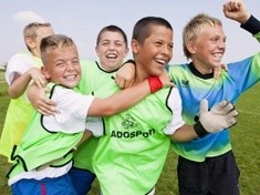 Kolejna propozycja dla młodych piłkarzy z Legnicy: Turniej podwórkowych drużyn piłkarskich KGHM ECOREN CUP