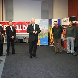 W Legnicy szachowali arcymistrzowie