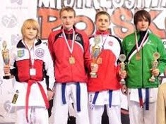 Legniccy karatecy na podium w Pucharze Polski