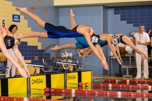 Sukcesy legnickich pływaków