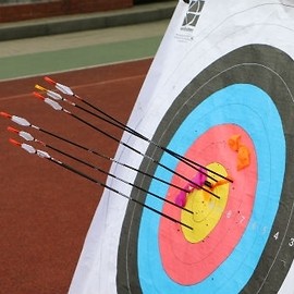 Łuki w rocznicę bitwy