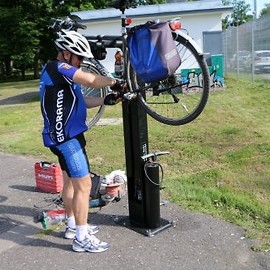 Mamy publiczną stację naprawy rowerów