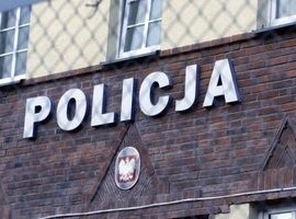 Komunikat policji o przemarszu kibiców