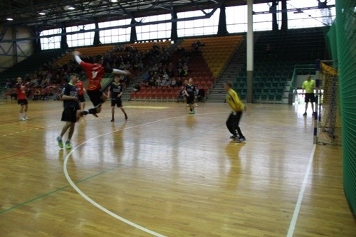 Zwycięstwo Wisły, awans Miedzi