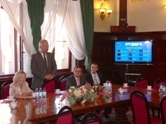 Samorządowcy z Polski debatują w Legnicy o transporcie miejskim