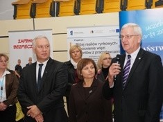 Realia rynku pracy. Konferencja w PWSZ z udziałem Prezydenta Legnicy