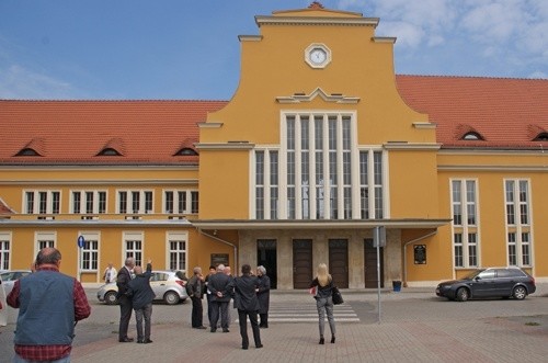 Wystawy na odnowionym dworcu PKP?