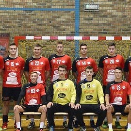powiększ zdjęcie: Siódemka walczy o awans
