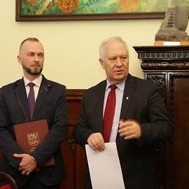 powiększ zdjęcie: Krzysztof Duszkiewicz nowym wiceprezydentem Legnicy
