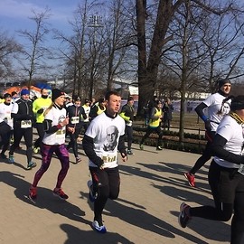 Biegnąc uczcili pamięć  Żołnierzy Wyklętych