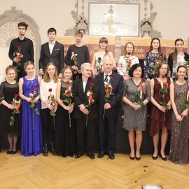 powiększ zdjęcie: Młody Paganini