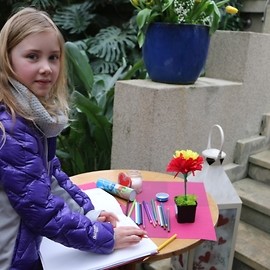 powiększ zdjęcie: Dzień Kobiet w Palmiarni z Marzeną Kipiel -Sztuką