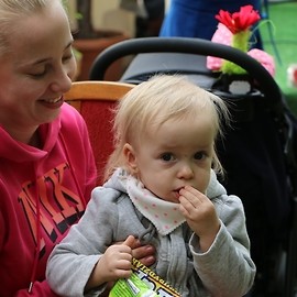 powiększ zdjęcie: Dzień Kobiet w Palmiarni z Marzeną Kipiel -Sztuką