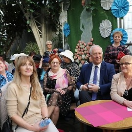 powiększ zdjęcie: Dzień Kobiet w Palmiarni z Marzeną Kipiel -Sztuką
