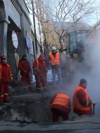 Awaria sieci ciepłowniczej na ul. Brama Głogowska