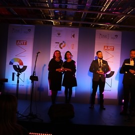 powiększ zdjęcie: Międzynarodowa nagroda za miejski kalendarz "Legnica z nieba"