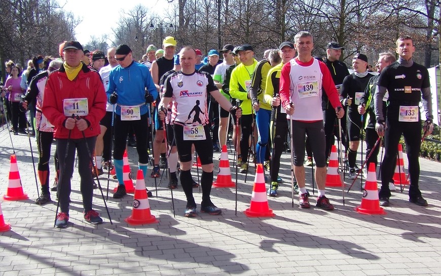 Weź kijki i idź po medale. Już niebawem Mistrzostwa Legnicy w Nordic Walking