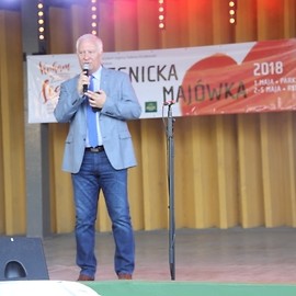 powiększ zdjęcie: Pierwszy dzień Majówki na sportowo i ludowo