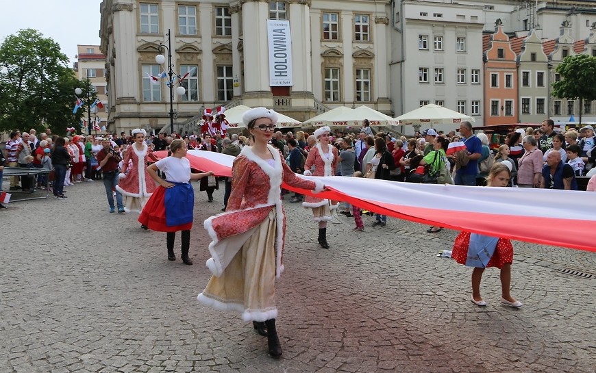 2 dzień Majówki. Jedyna taka biała-czerwona, polonez i Pan Tadeusz