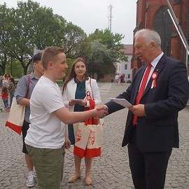 powiększ zdjęcie: Trzeci dzień Majówki. Konstytucja, skansen historyczny i rajd rowerowy