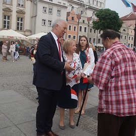 powiększ zdjęcie: Trzeci dzień Majówki. Konstytucja, skansen historyczny i rajd rowerowy