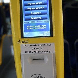 powiększ zdjęcie: Kolejne super autobusy w Legnicy