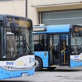 powiększ zdjęcie: Kolejne super autobusy w Legnicy