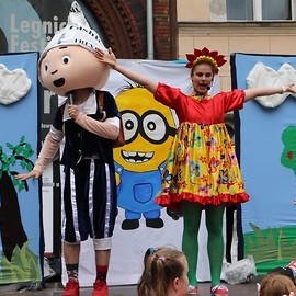 powiększ zdjęcie: Setki dzieci na czwartych urodzinach Julka