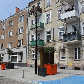 powiększ zdjęcie: Ulica Wrocławska wraca do świetności. Już niebawem finał