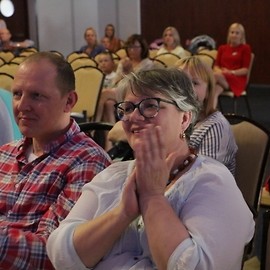 powiększ zdjęcie: Sztuka wychowywania dzieci. Spotkanie z Supernianią