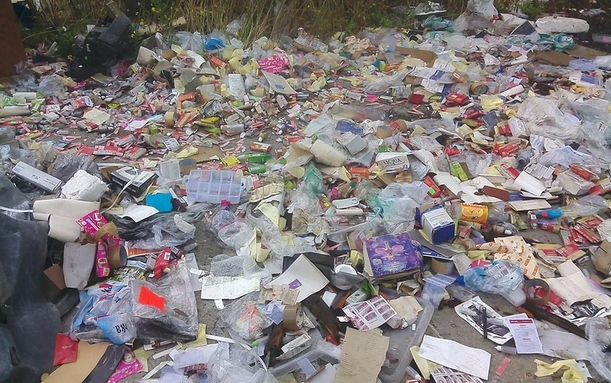 Dzikie wysypisko śmieci przy ul. Hangarowej zlikwidowane