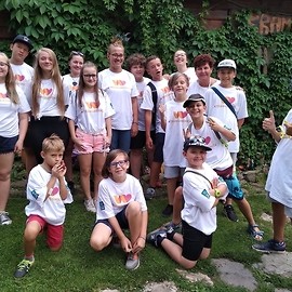 powiększ zdjęcie: Wolontariusze z #TEAMLegnica rozpoczynają kolejny projekt