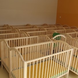 powiększ zdjęcie: Końcowe prace w przedszkolu i żłobku przy ul. Krzemienieckiej