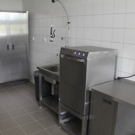 powiększ zdjęcie: Końcowe prace w przedszkolu i żłobku przy ul. Krzemienieckiej