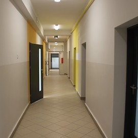 powiększ zdjęcie: Końcowe prace w przedszkolu i żłobku przy ul. Krzemienieckiej