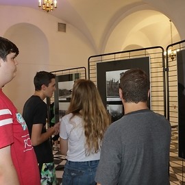 powiększ zdjęcie: Powstanie Warszawskie w fotografii Zbigniewa Grochowskiego