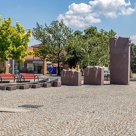 powiększ zdjęcie: Zagłosuj na Legnicę, najpiękniej ukwiecone miasto
