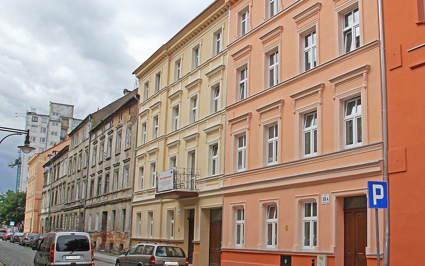 Trzy kamienice przy ul. H. Pobożnego wrócą do świetności