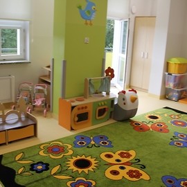 powiększ zdjęcie: Nowe przedszkole i żłobek przy ul. Krzemienieckiej czekają już na maluchów