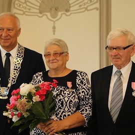 powiększ zdjęcie: Legniczanie świętowali złote gody