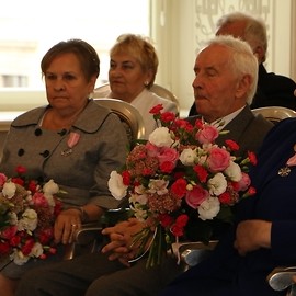 powiększ zdjęcie: Legniczanie świętowali złote gody