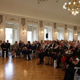 powiększ zdjęcie: Legniczanie świętowali złote gody