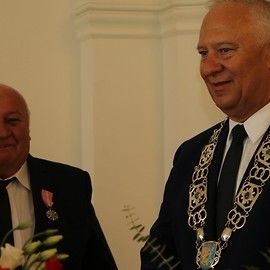 powiększ zdjęcie: Legniczanie świętowali złote gody