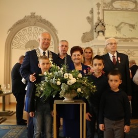 powiększ zdjęcie: Legniczanie świętowali złote gody
